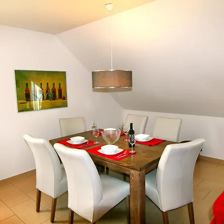 アパート Huegel Maisonette Göhren-Lebbin